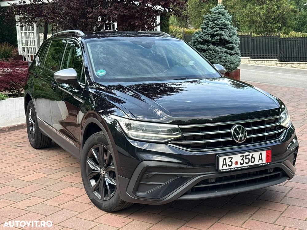 Volkswagen Tiguan 2.0 TDI SCR 4MOTION DSG Life - 28