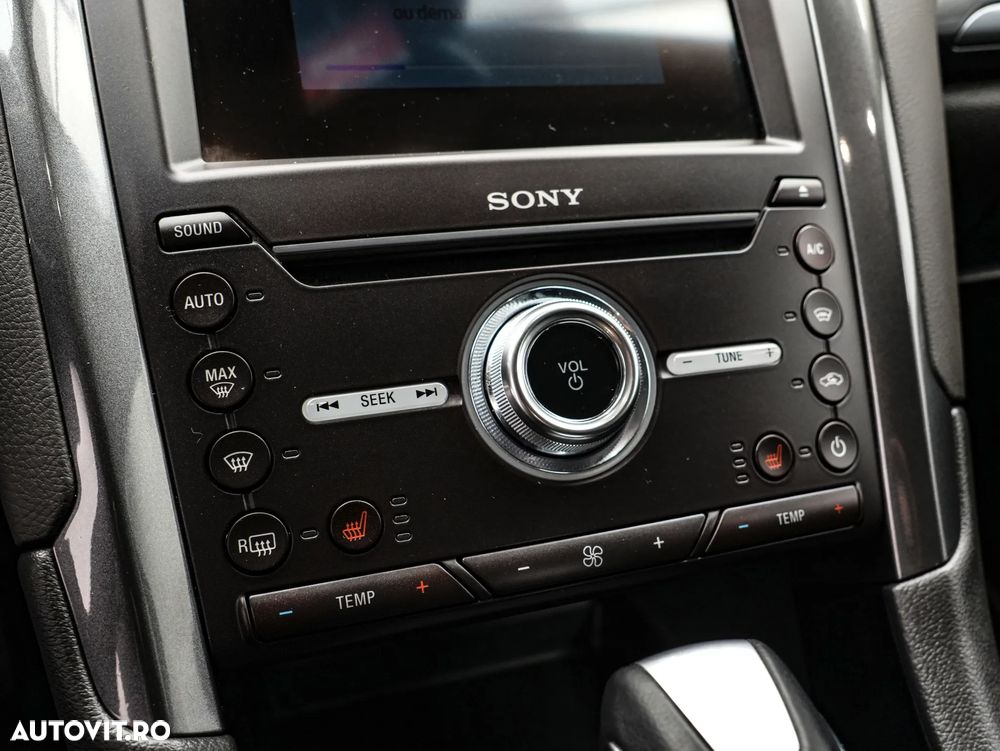 Ford Mondeo 2.0 HEV Titanium - 27