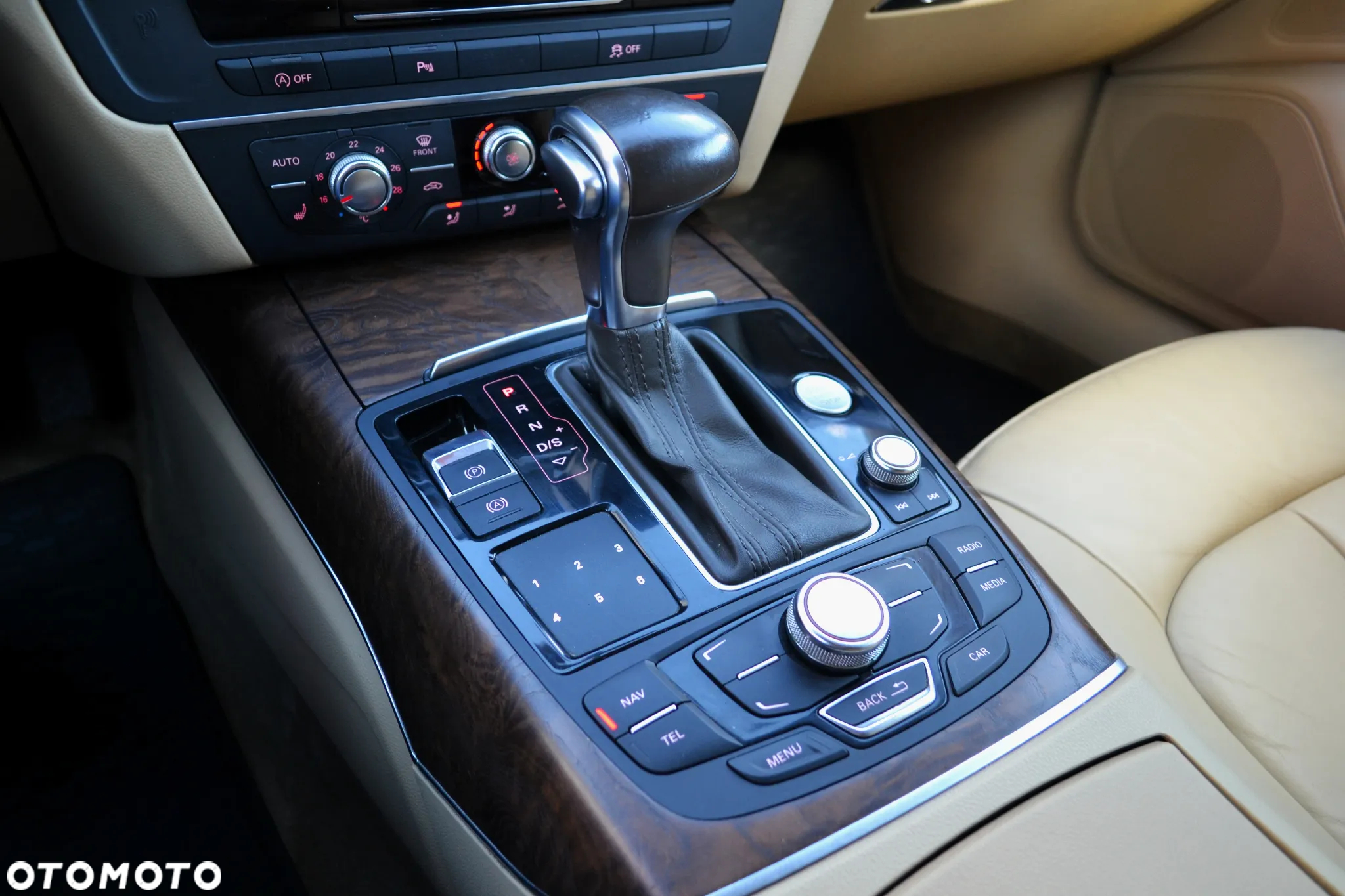 Audi A6 3.0 TDI Quattro S tronic - 23