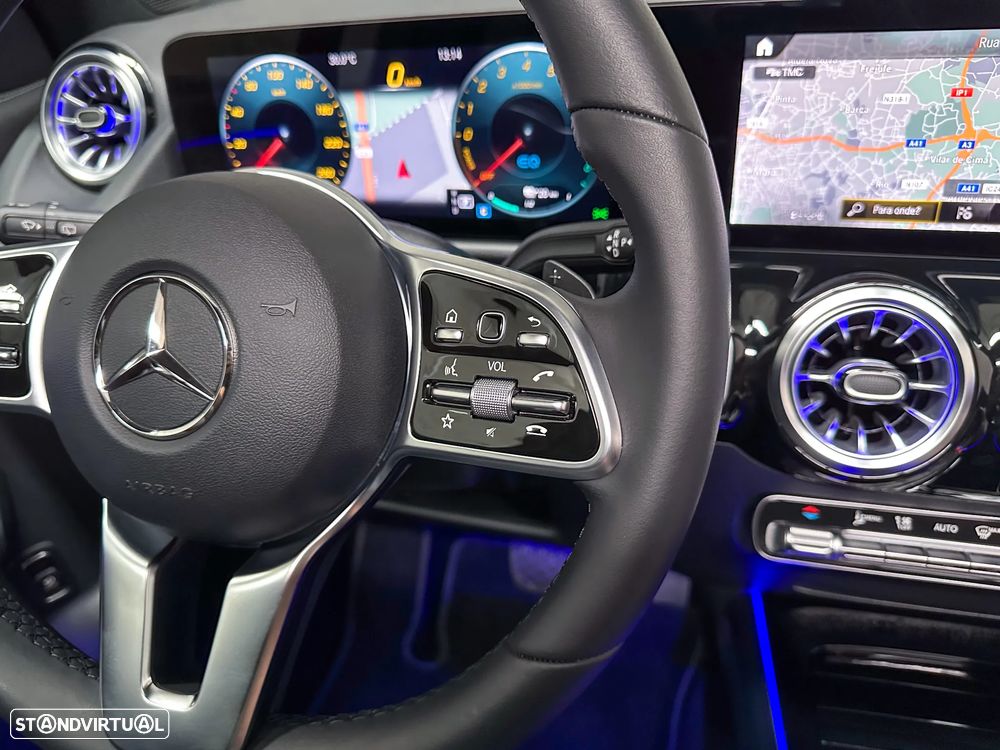 Mercedes-Benz GLA 250 e 8G-DCT Progressive — fotografia 48