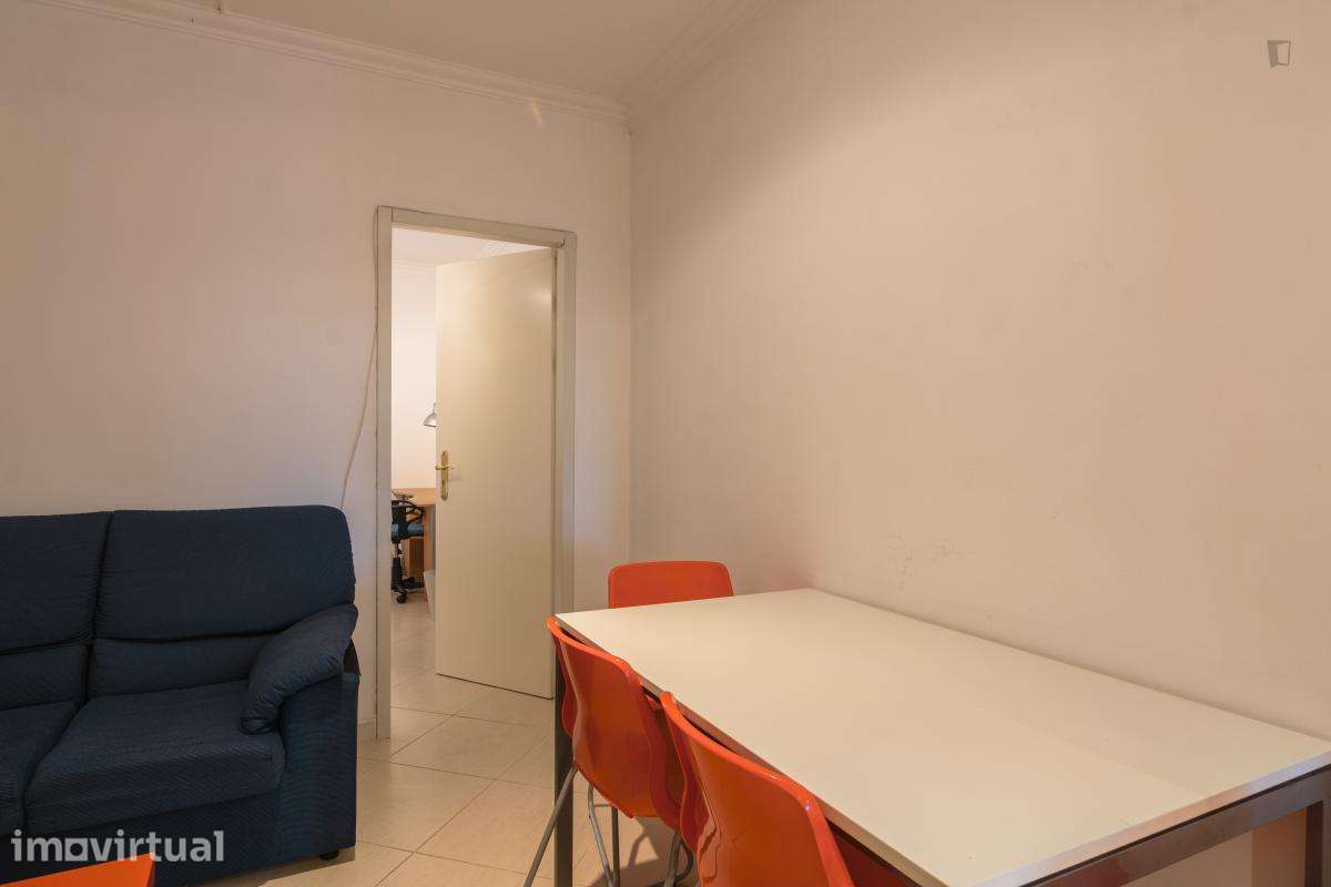 Quarto - localizado em Caparica Lisbon - Grande imagem: 3/31