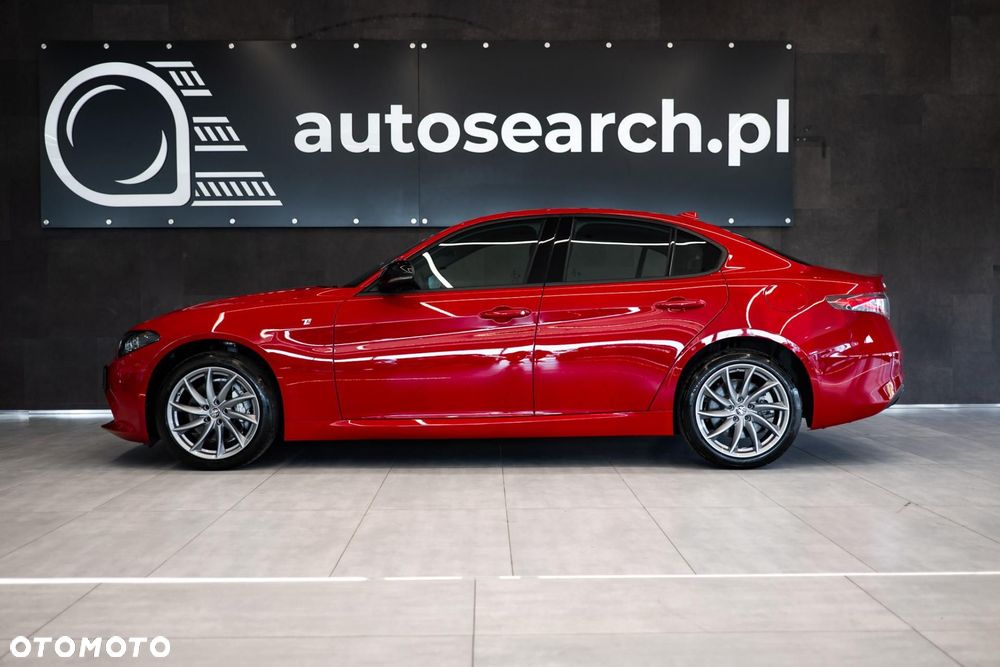 Alfa Romeo Giulia 2.0 Turbo TI Q4 - 8