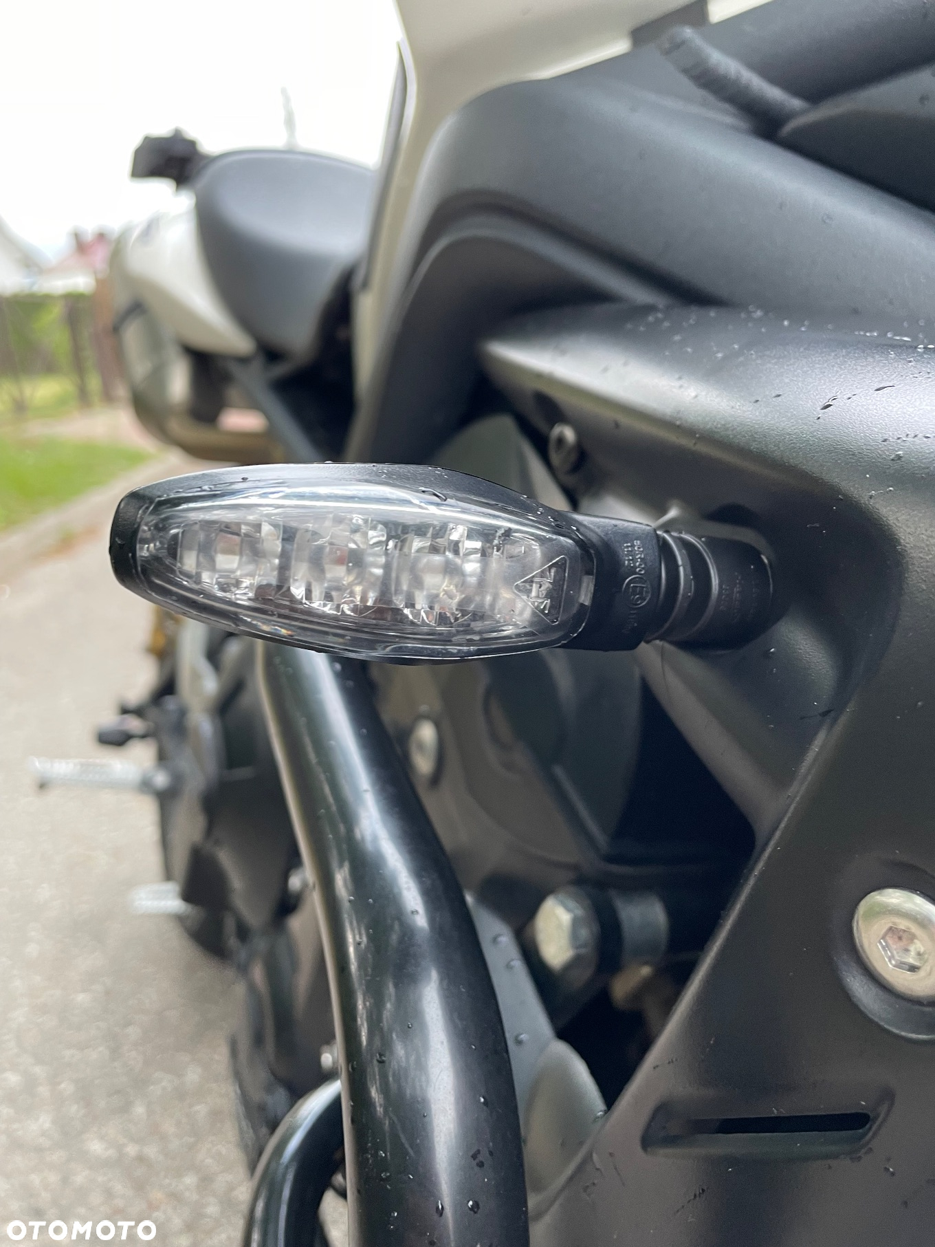 Triumph Street Triple - 11
