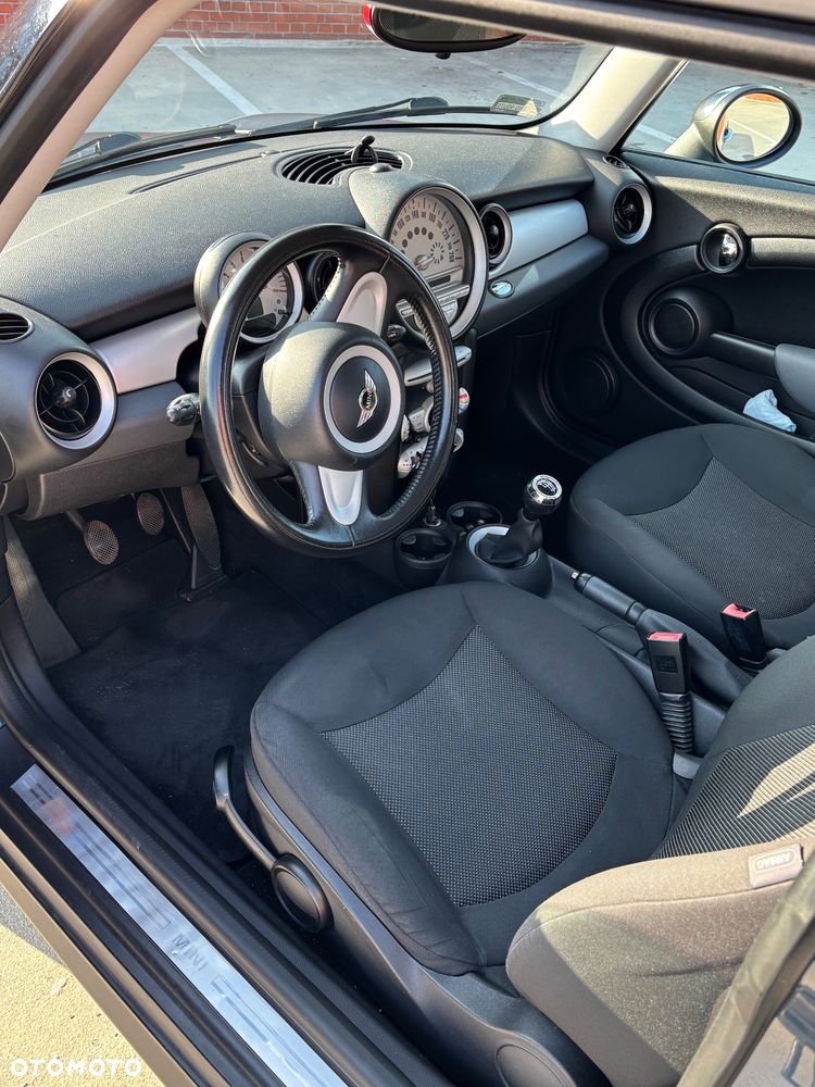 MINI Cooper - 12