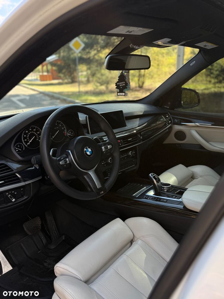 BMW X5 xDrive35i - 9