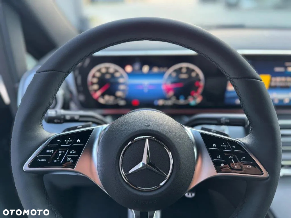 Mercedes-Benz Klasa V 300 d 4-Matic Avantgarde 9G-Tronic (d³ugi) - 15
