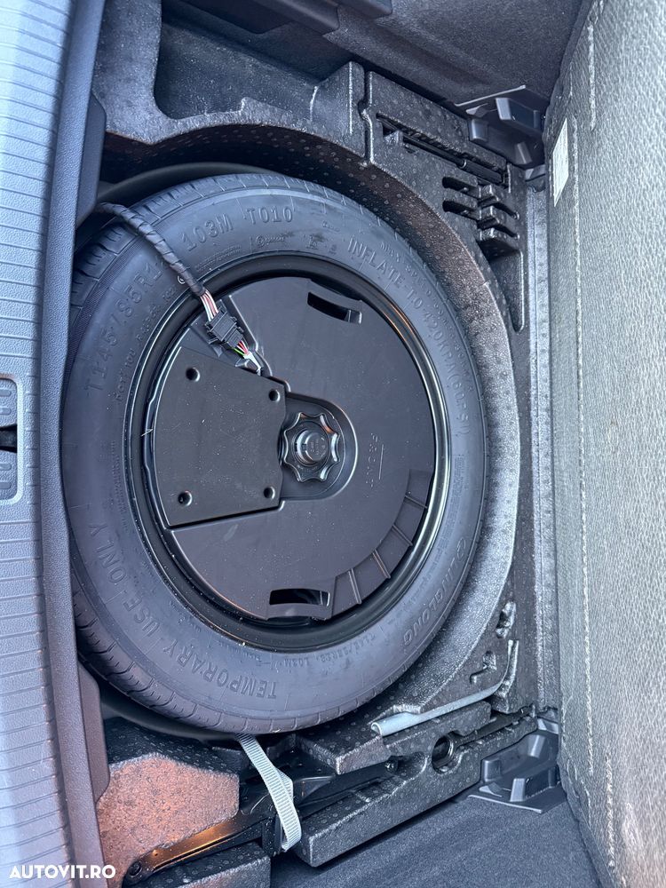 Volkswagen Tiguan 2.0 TDI SCR 4MOTION DSG R-Line - 36