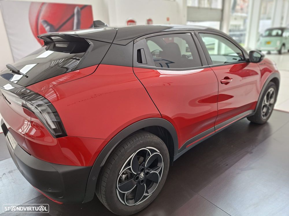 Alfa Romeo Junior 54 kWh Sport Speciale - 8