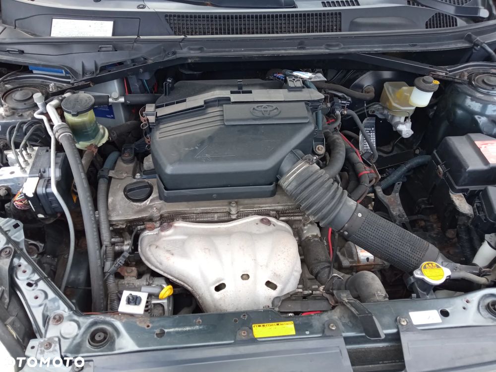 Toyota RAV4 2.0 VVT-i 4x4 - 14