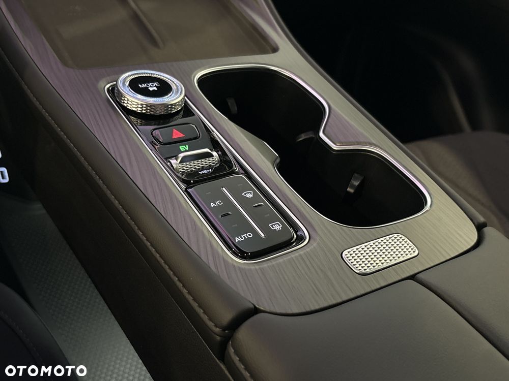 Chery Tiggo 8 1.5 T-GDI Super Hybrid Comfort DCT - 20