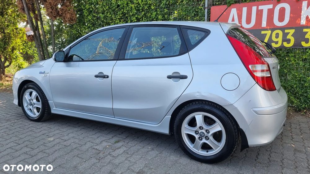 Hyundai i30 1.6 CRDi Premium - 22