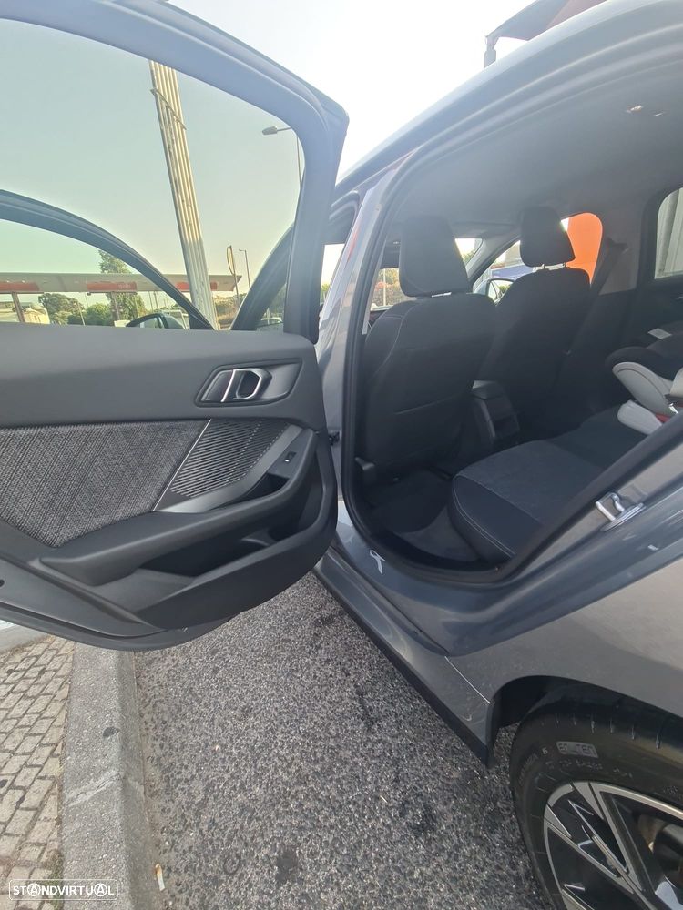 BMW 116 Pack Desportivo M — fotografia 17