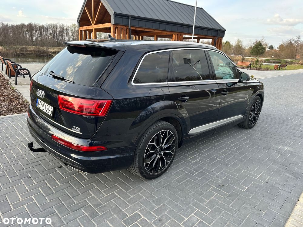 Audi Q7 - 4