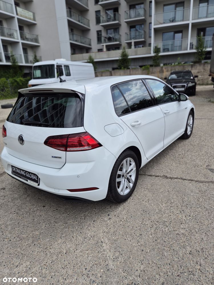 Volkswagen Golf 1.5 TSI BMT Comfortline - 5