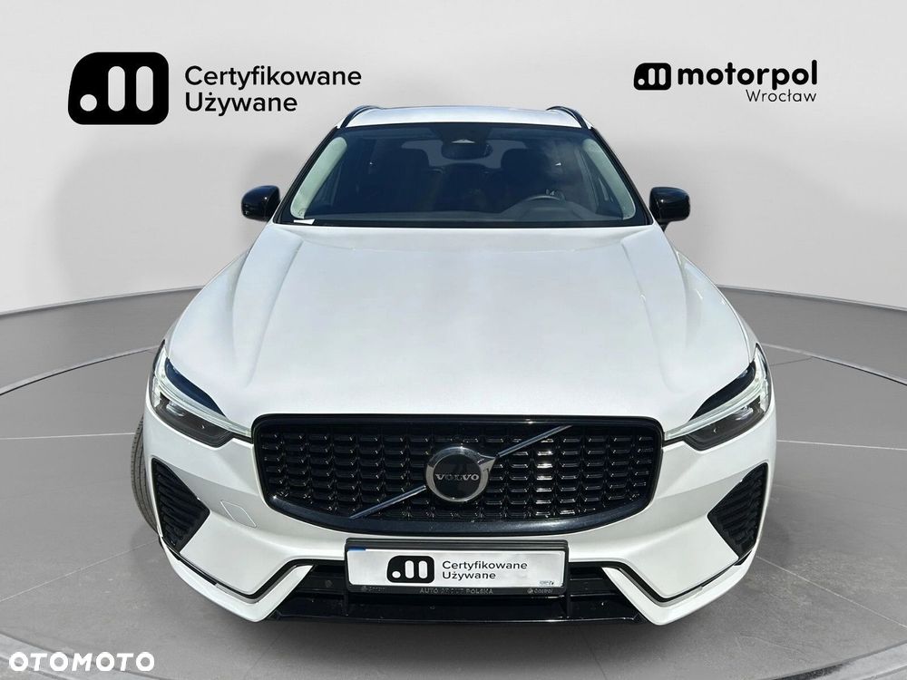 Volvo XC 60 B4 B Plus Dark - 12