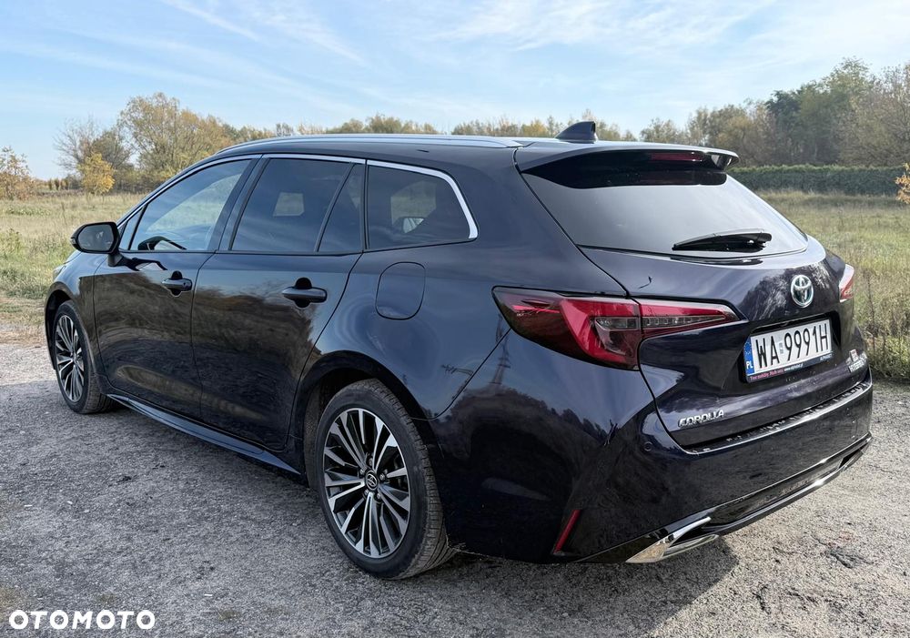 Toyota Corolla - 3