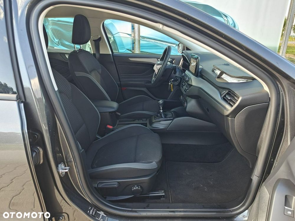 Ford Focus - 14