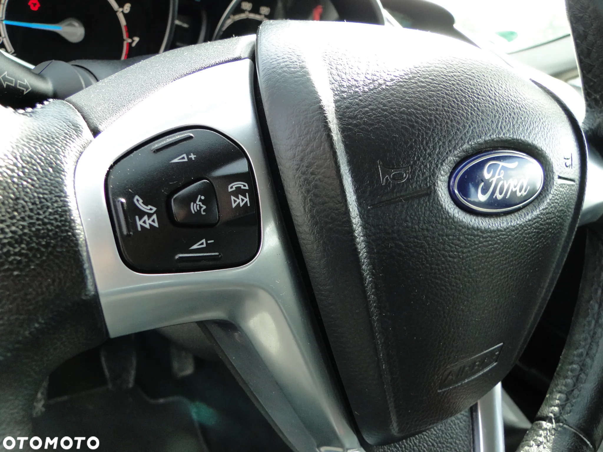 Ford Fiesta - 22