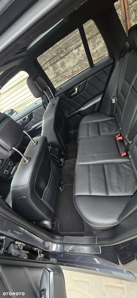 Mercedes-Benz GLK - 13