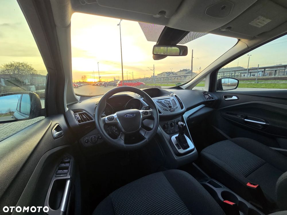 Ford C-MAX 2.0 TDCi Titanium - 16