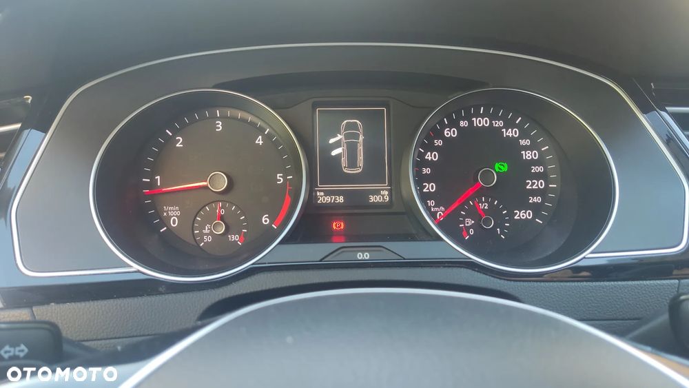 Volkswagen Passat ver-2-0-tdi-bmt-comfortline-dsg - 11