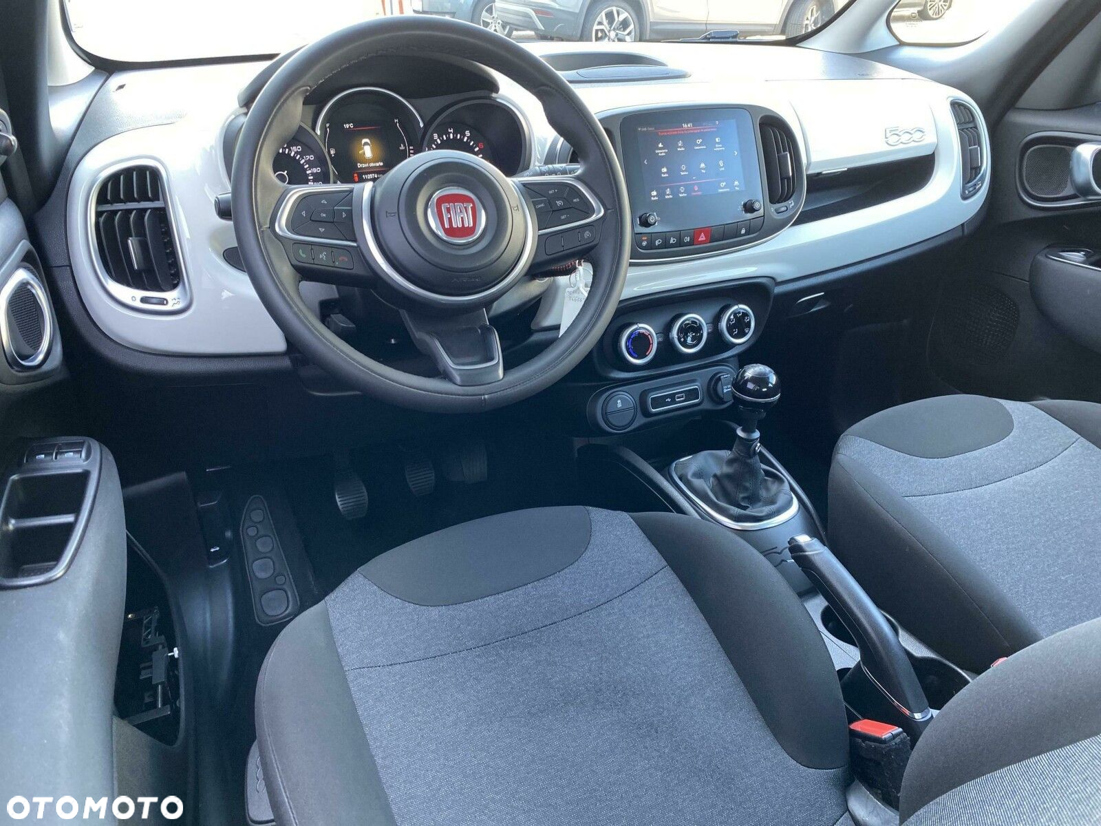 Fiat 500L 1.4 16V City Cross - 13