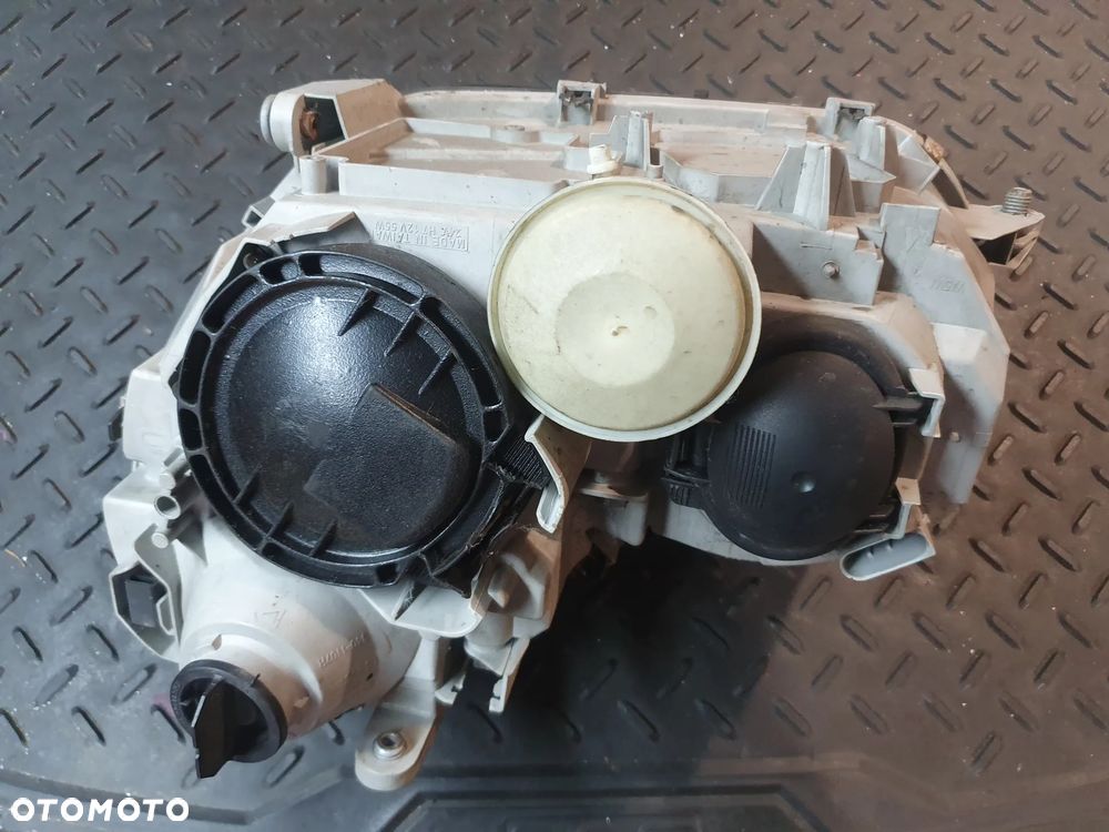 REFLEKTOR LAMPA MERCEDES C W203 '04- PRAWA DEPO - 2