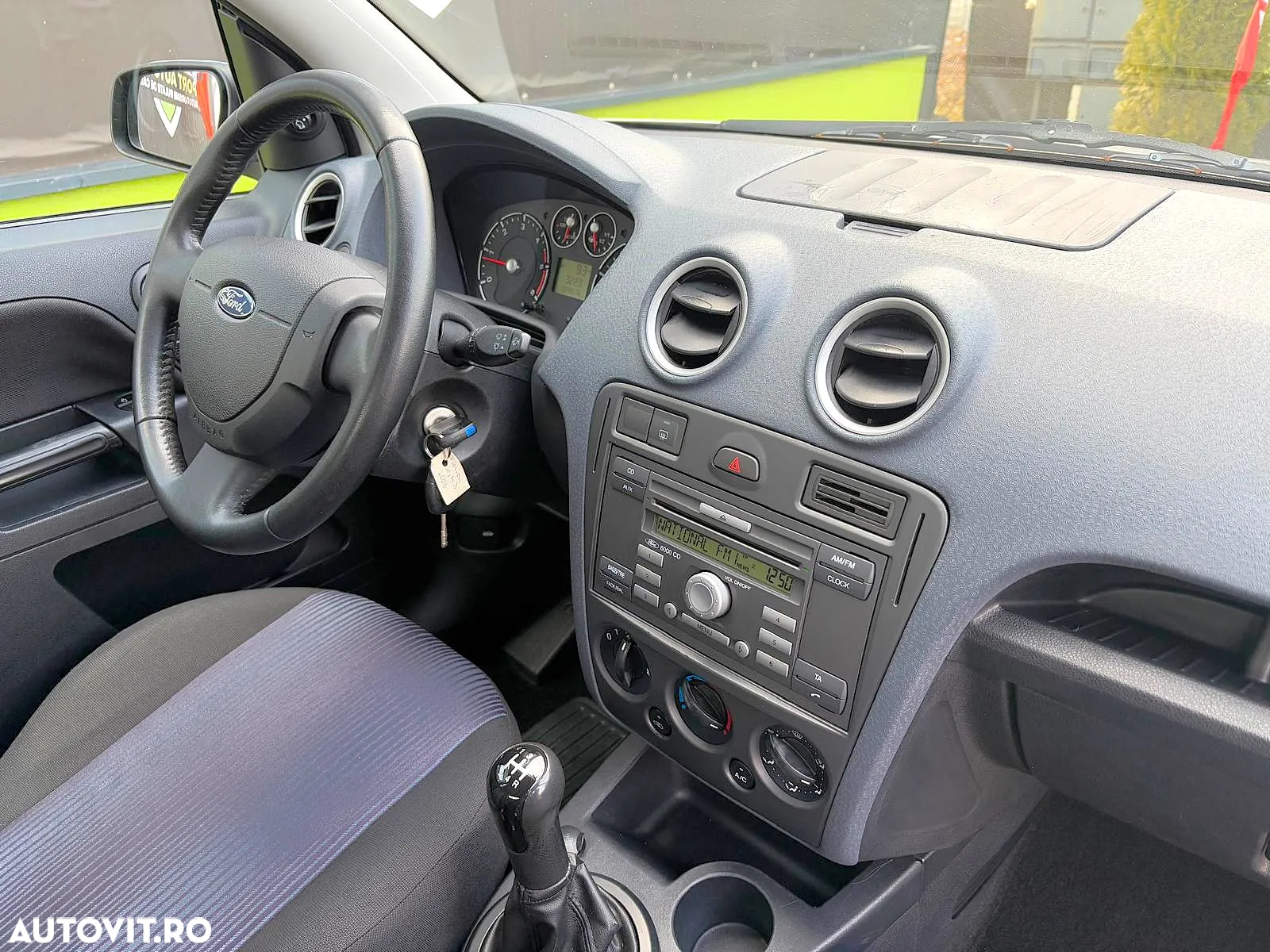 Ford Fusion - 13