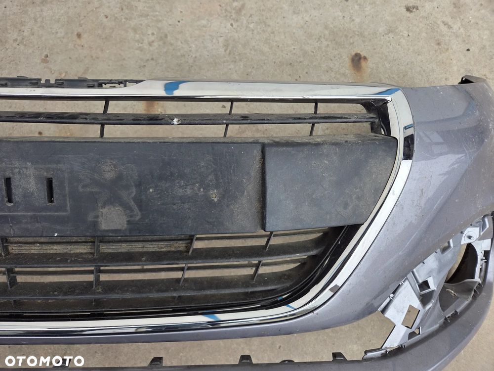 Zderzak przedni Peugeot 208 LIFT - 9