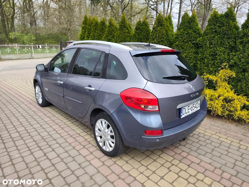 Renault Clio 1.2 16V TCE Luxe - 3
