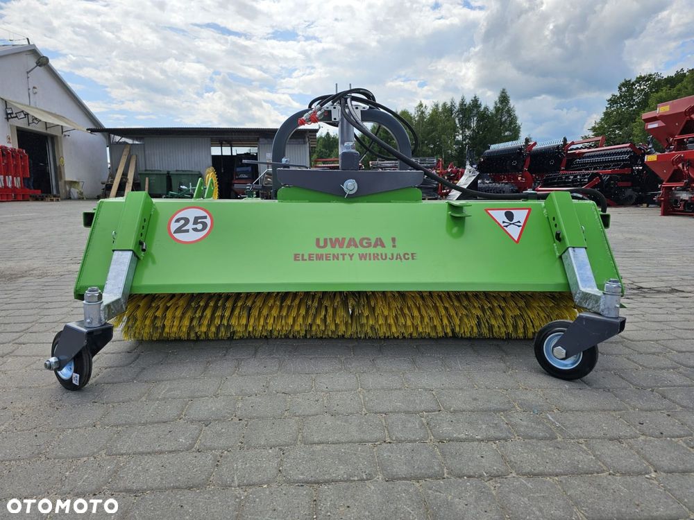 ZAMIATARKA odmiatarka Podmiatarka - część do maszyny rolniczej - 6
