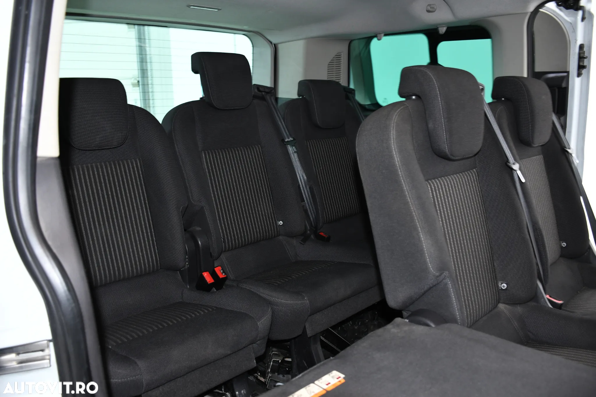 Ford Tourneo Custom - 6