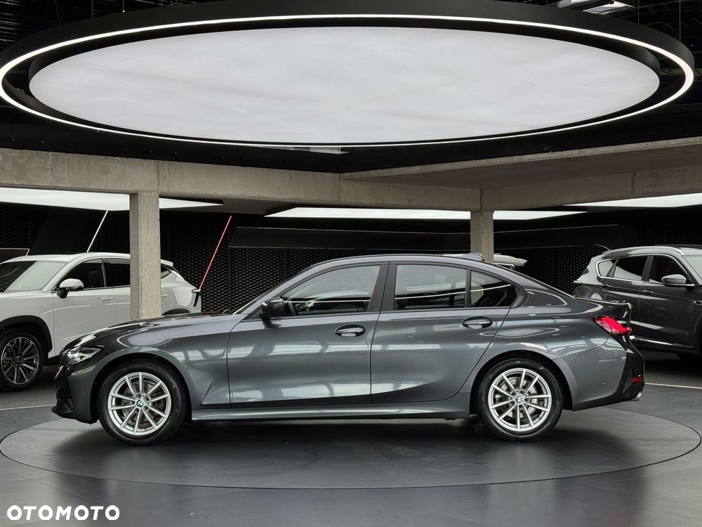 BMW Seria 3 318i - 3