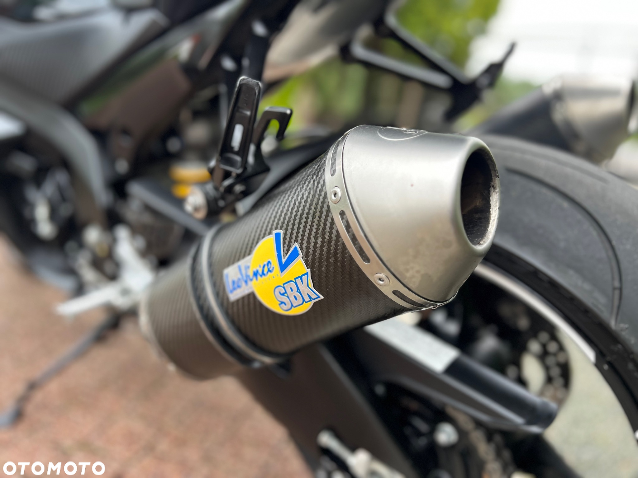 Suzuki GSX-R - 24