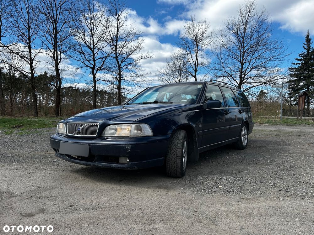 Volvo V70 2.5TDI - 1