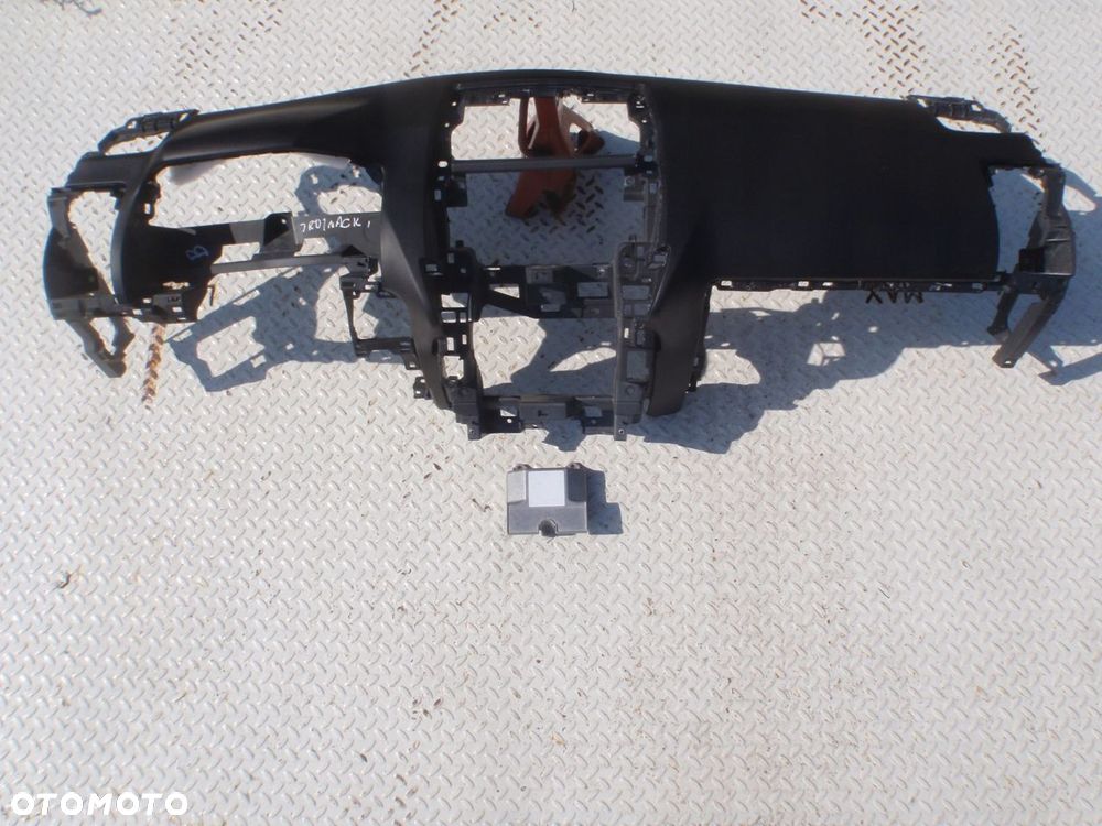 toyota land cruiser 150 deska konsola poduszki - 4