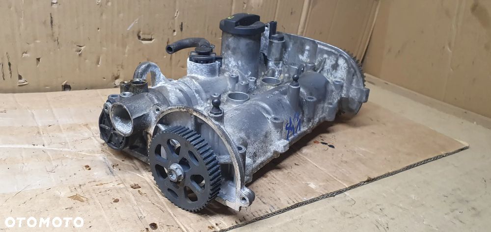 Pokrywa zaworów dekiel wałki rozrządu VW UP 1.0 04C103479 - 6