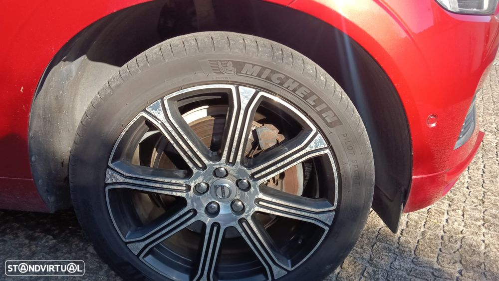 Volvo XC 60 2.0 T8 PHEV Inscription AWD - 19