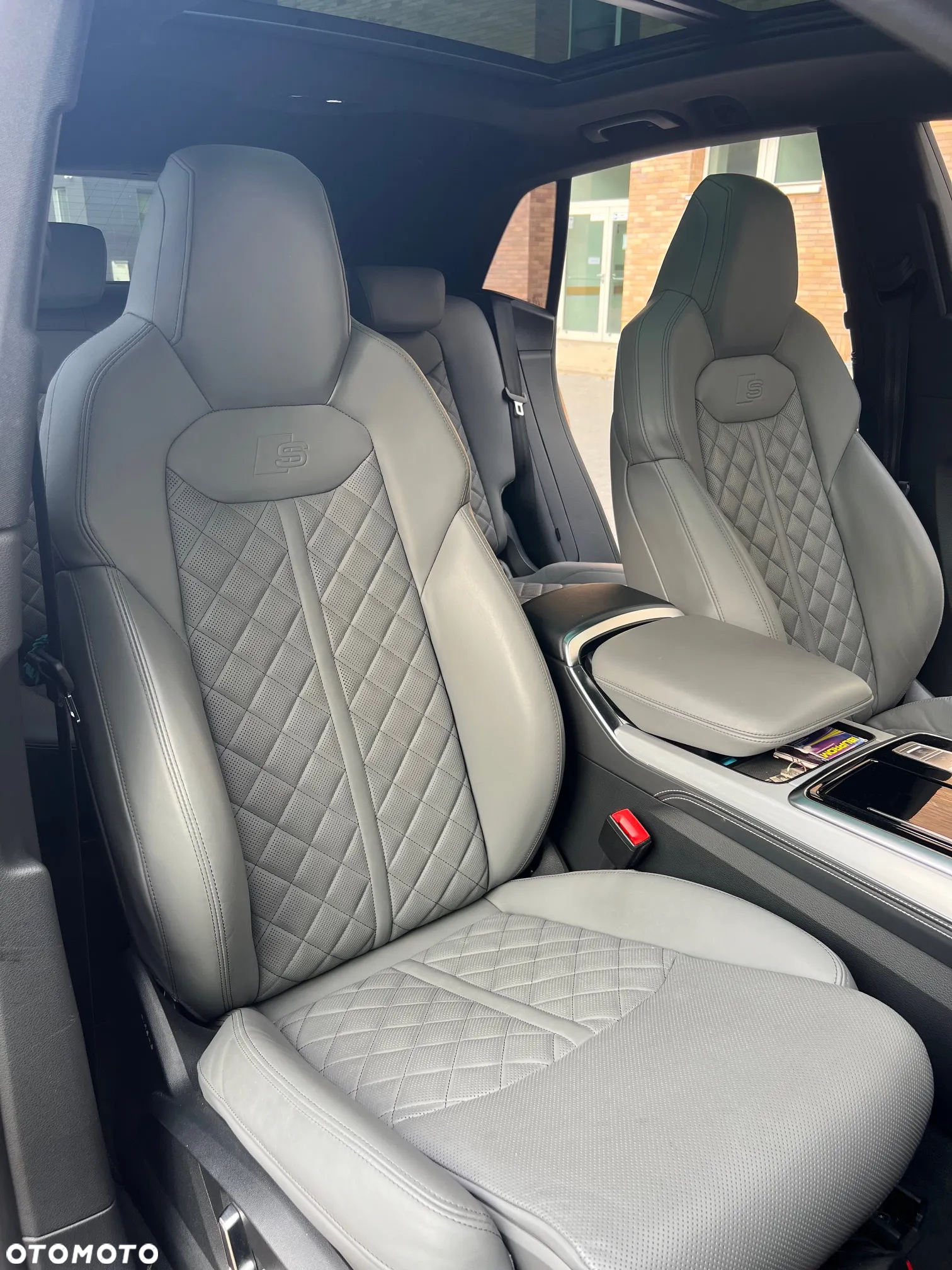 Audi Q8 - 11
