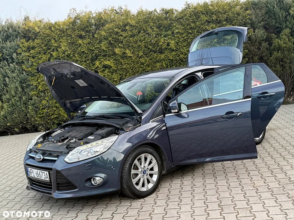 Ford Focus - 36