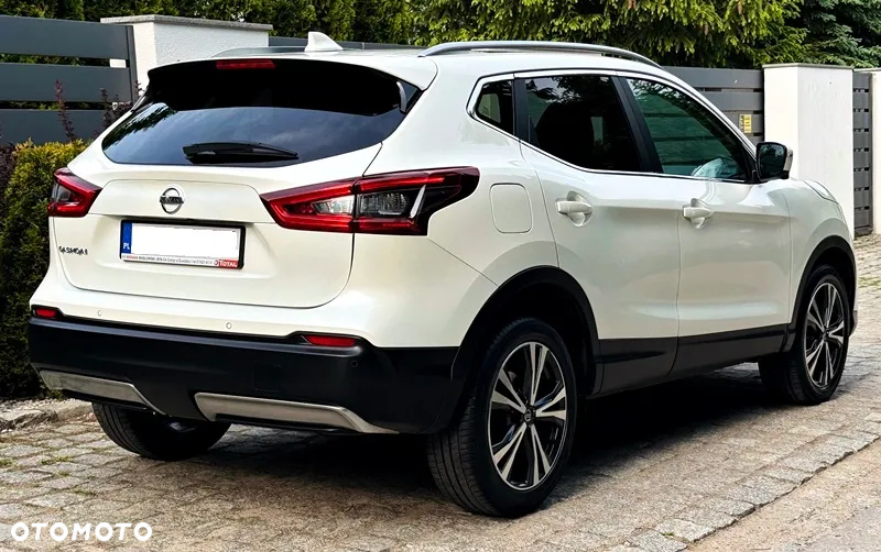 Nissan Qashqai 1.6 DIG-T Tekna+ - 19