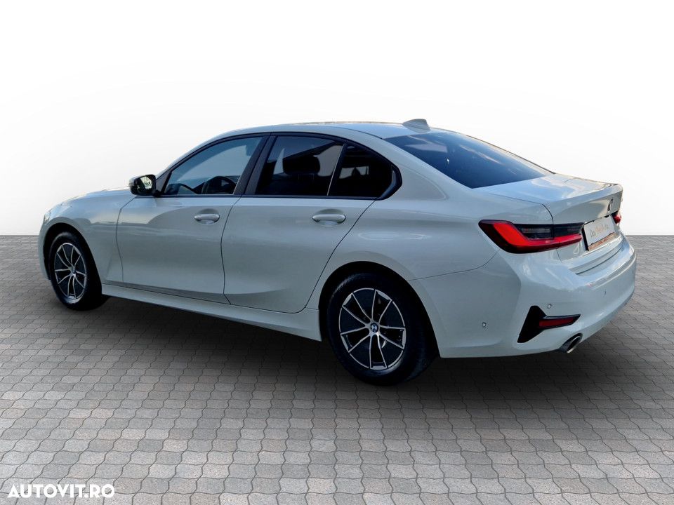 BMW Seria 3 318i AT - 7