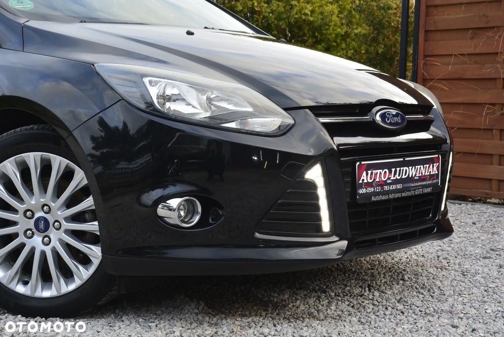 Ford Focus 1.6 EcoBoost Titanium - 17