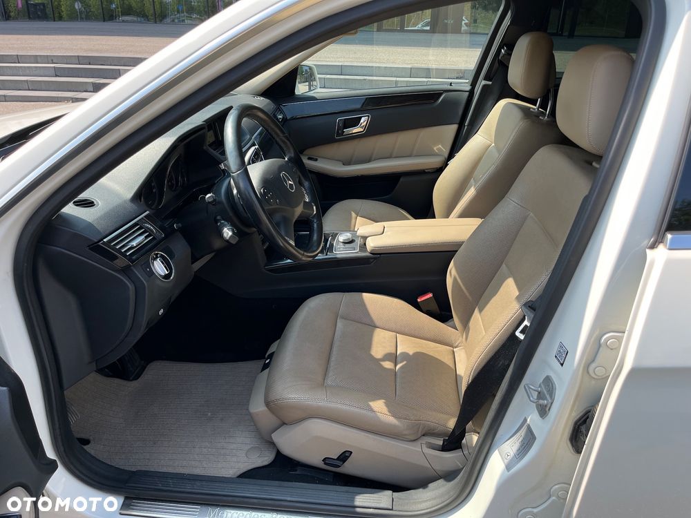 Mercedes-Benz Klasa E 350 CDI 4-Matic BlueEff Avantgarde - 9