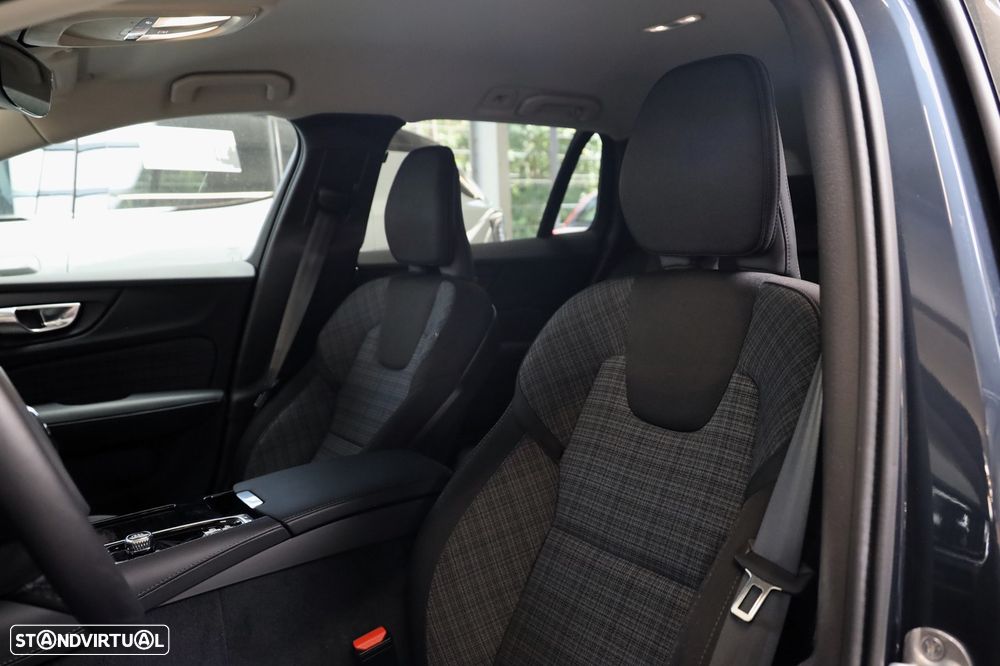 Volvo V60 2.0 T6 AWD TE Core - 7