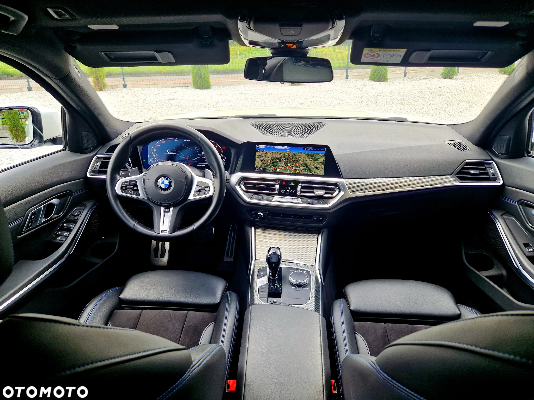 BMW Seria 3 330e M Sport sport - 10