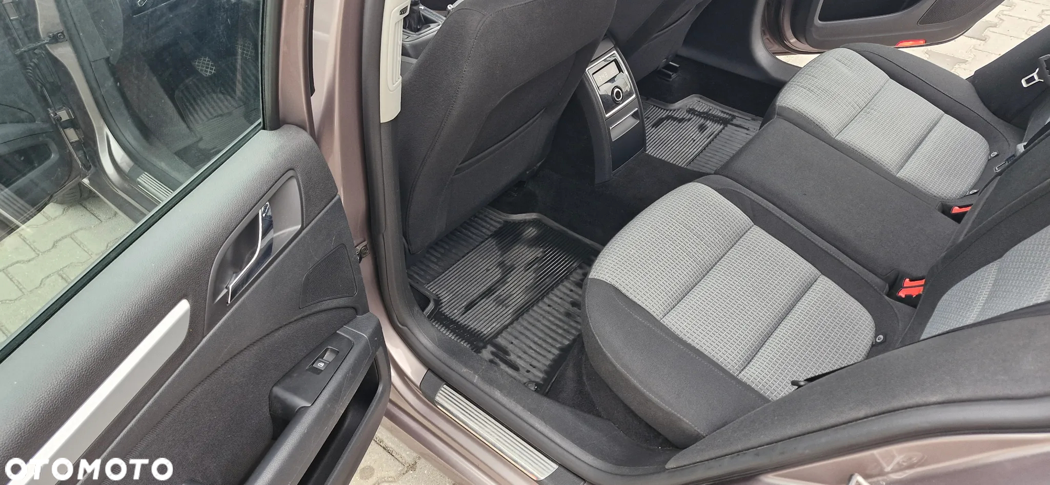Skoda Superb - 9