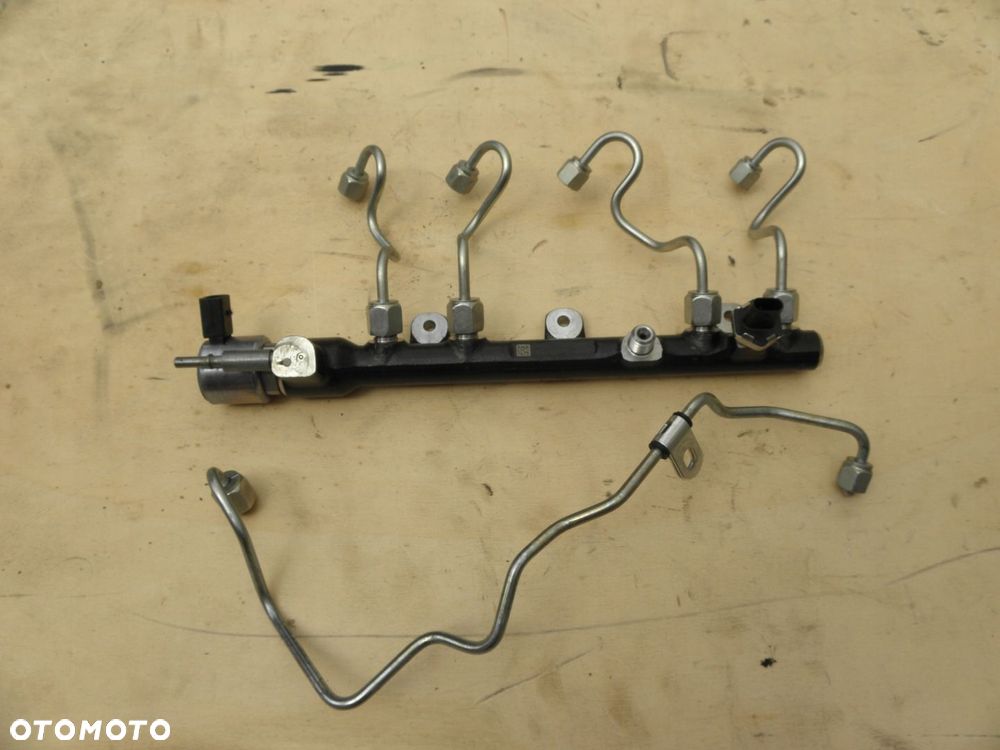 MASTER LISTWA PALIWA 175211218R - 1