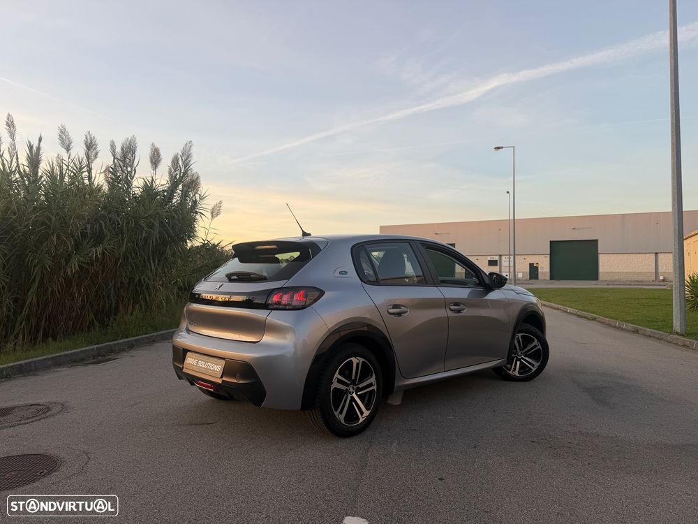 Peugeot e-208 50 kWh Active Pack - 8