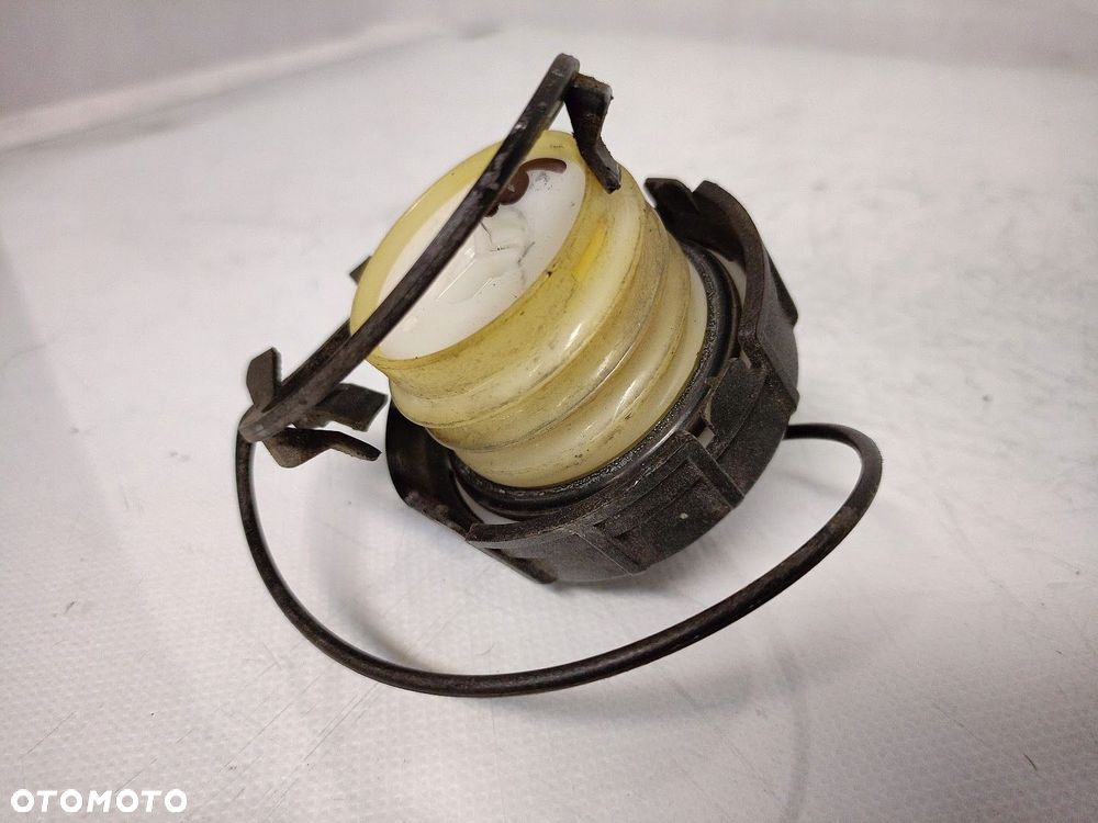 korek wlewu paliwa benzyna mazda 3 bk - 3